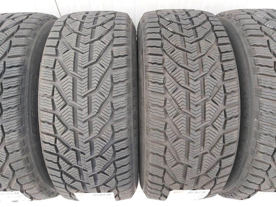 235/45 R18, 98v xl, RIKEN (by Michelin), Anvelope de iarna M+S