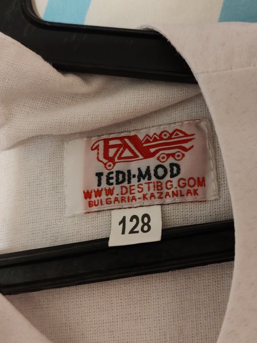 Елегантна рокля за момиче