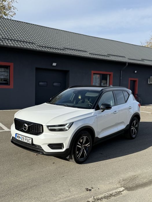 Volvo XC40 B4 unic proprietar