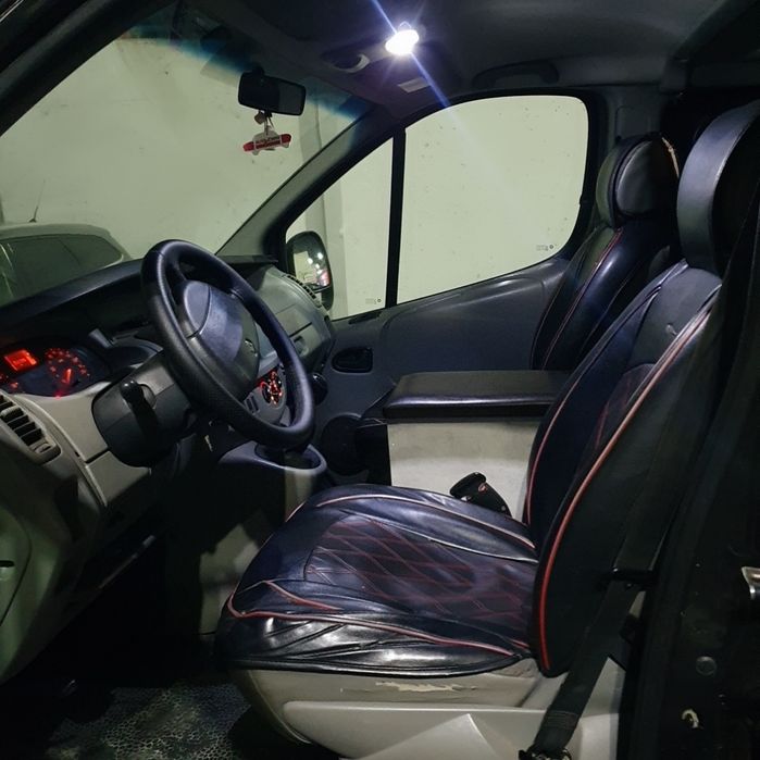 Renault Trafic 2.5 dci
