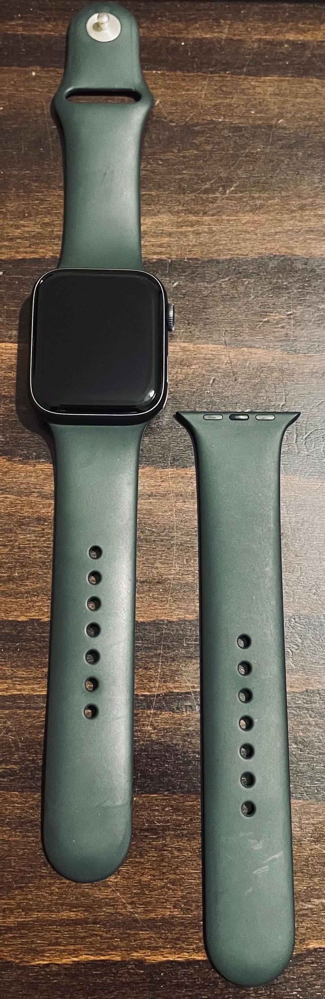 Apple Watch Series 5 (GPS), Space Grey Aluminium, 44mm