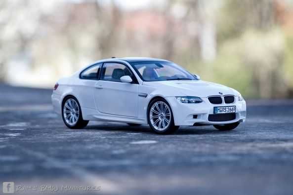 Vand macheta BMW E92 M3 Coupé White - Kyosho / 1:18