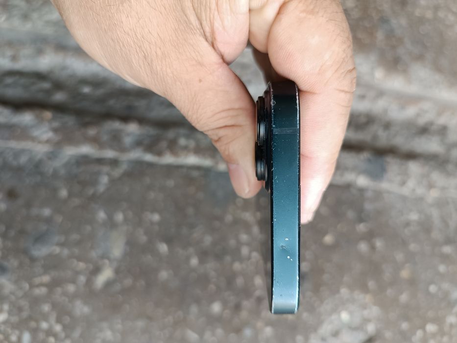 iPhone 13  sotiladi