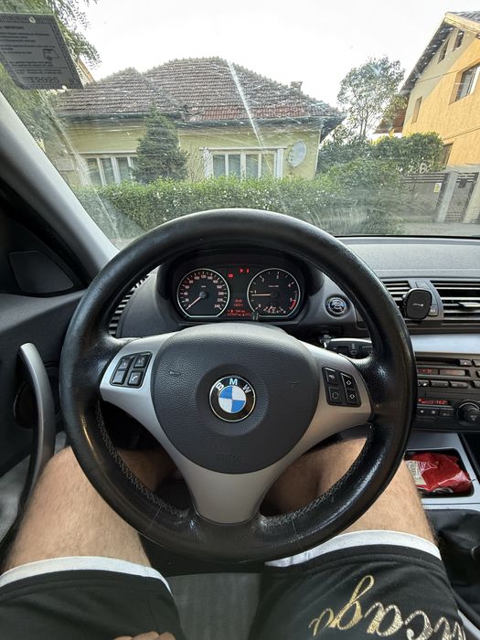 BMW seria1 120d 163 cp