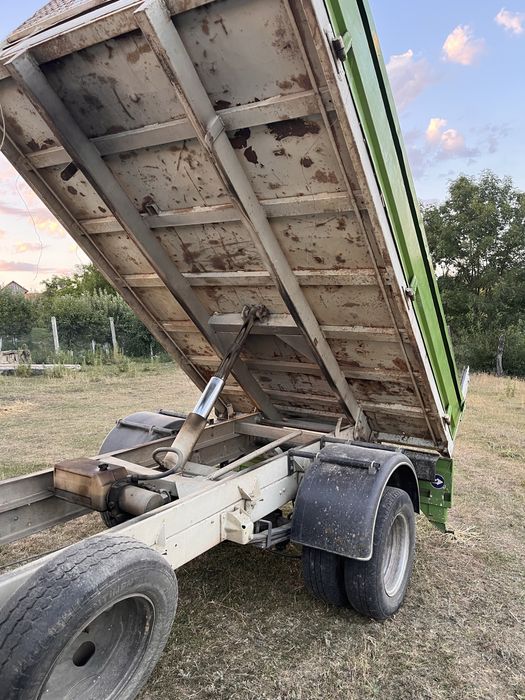 Vand renault mascott sau schimb