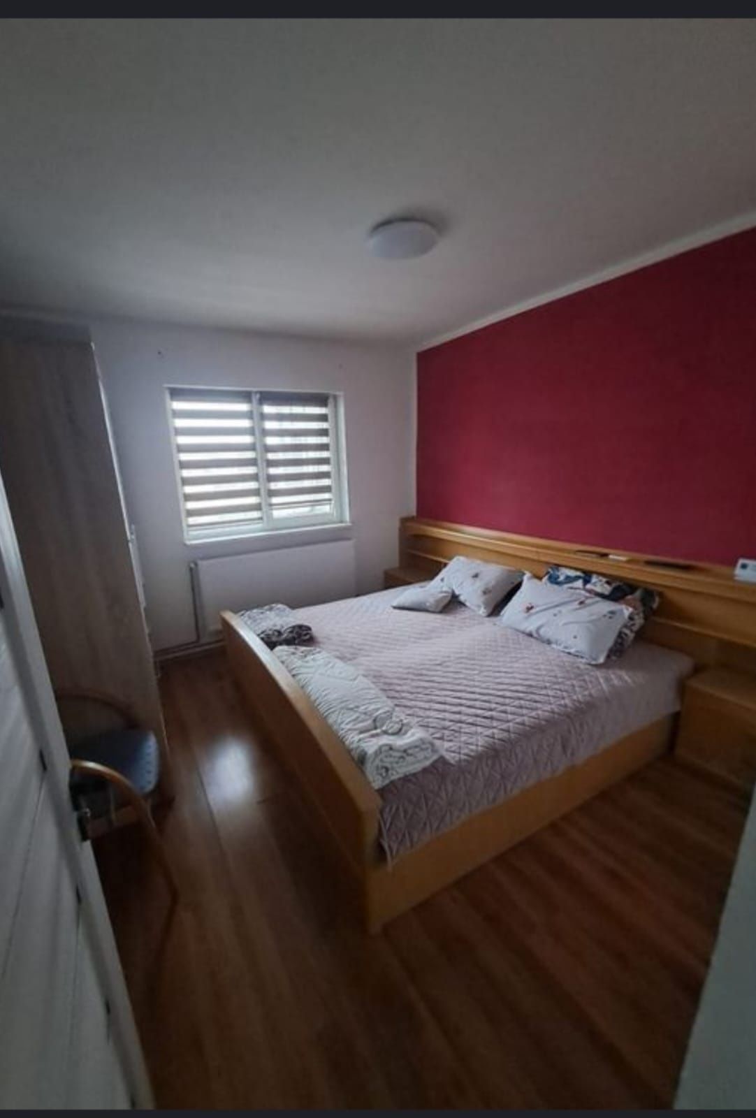 Apartament 4 camere etaj 4 zona Robea