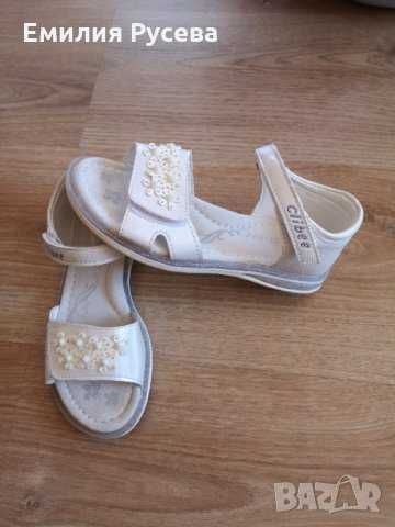 обувки и сандали- 31,32,33,34 номер