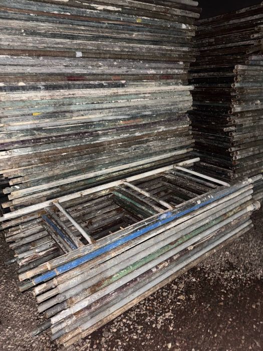 Lesa sotladi va arenda