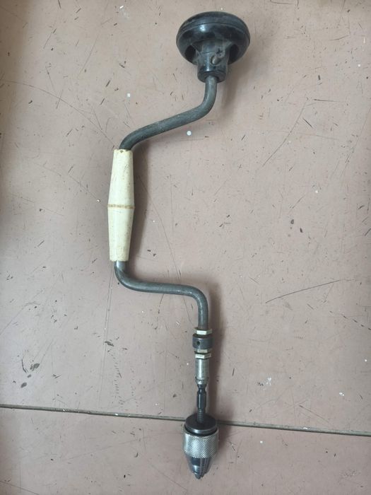 Коловорот (ручная дрель)