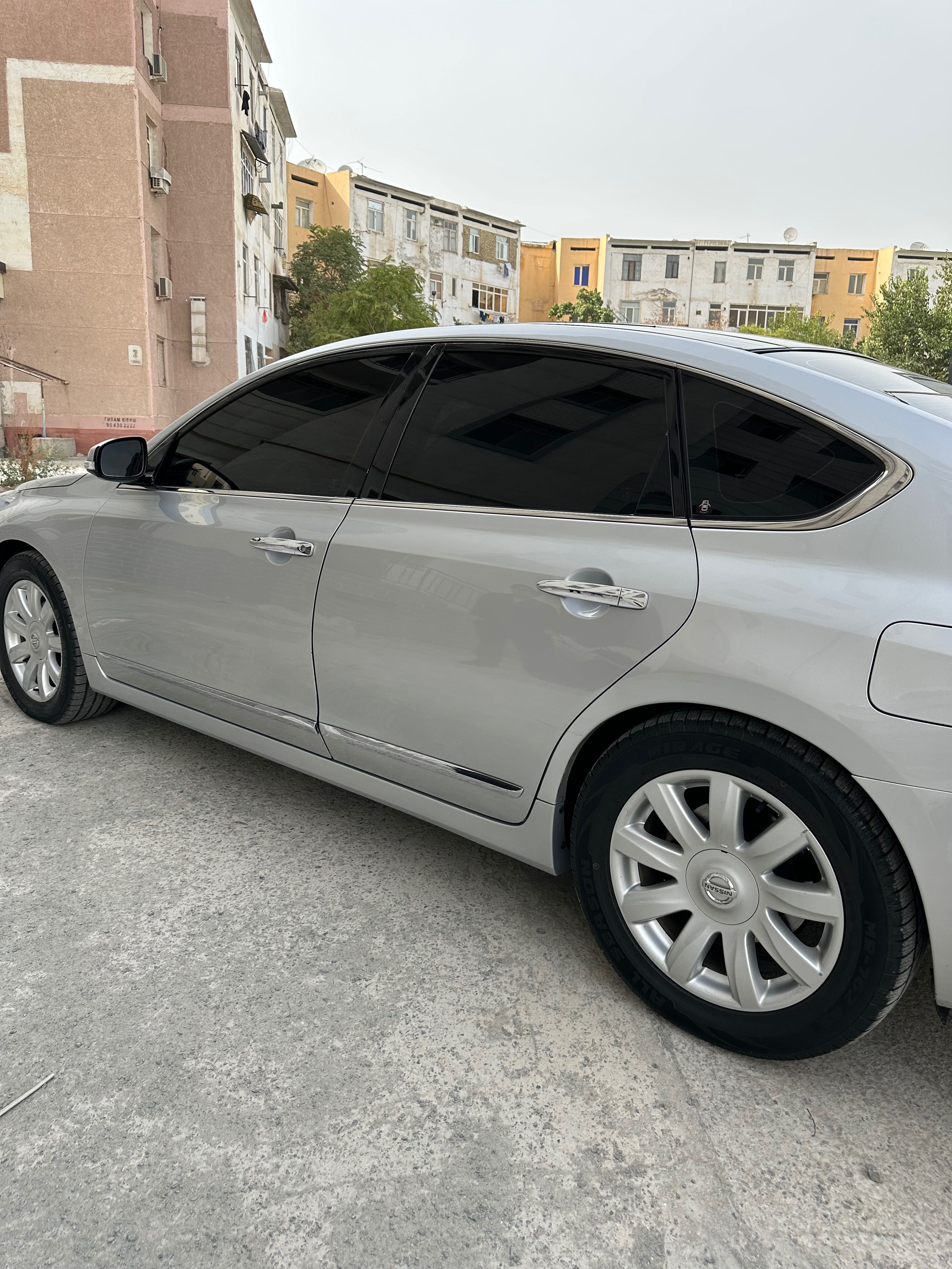 Nissan teana 2008 yil