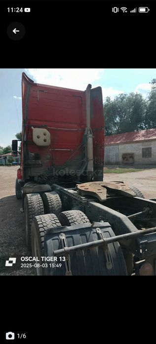 Тягач Вольво 660. Американец.