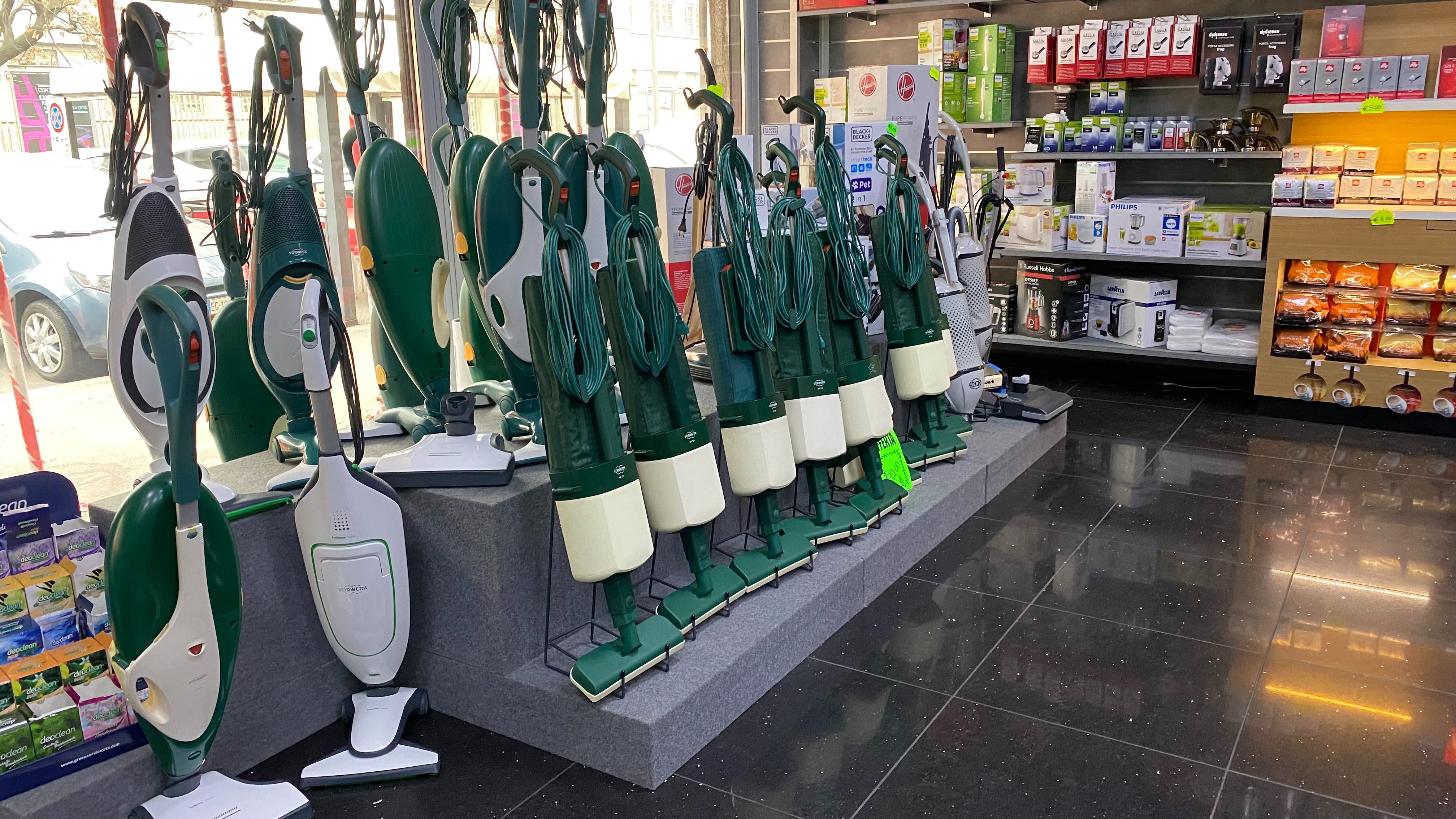 Aspiratoare Vorwerk Vanzare Folletto Service Piese de schimb