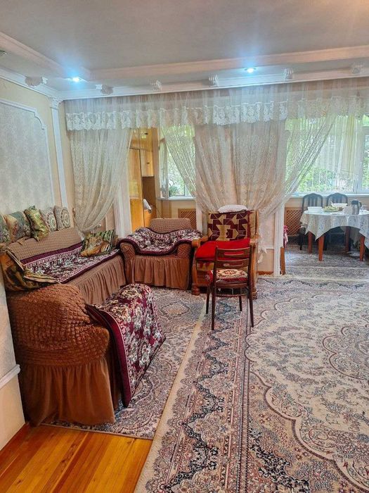 3-х Комнатная квартира Ц-6 метро"Минор 2-Этаж/4 75кв.м.