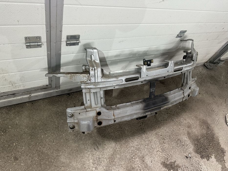 Основа предна броня за Шевролет Каптива