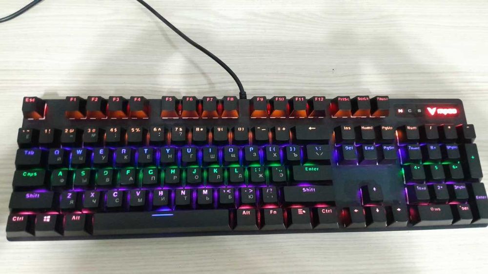 Игровая клавиатура Rapoo V500PRO — механическая, RGB-подсветка