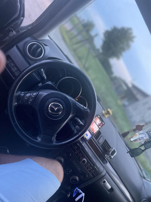 Mazda 3 2.0 benzină 150 cai 2005