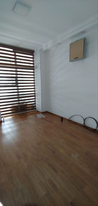 Метро Хамза Под Офис 180м2