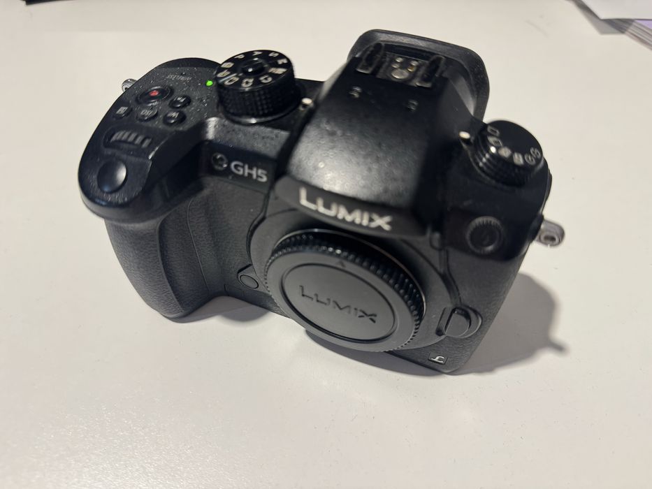 Lumix Gh5 + panasonic 15mm