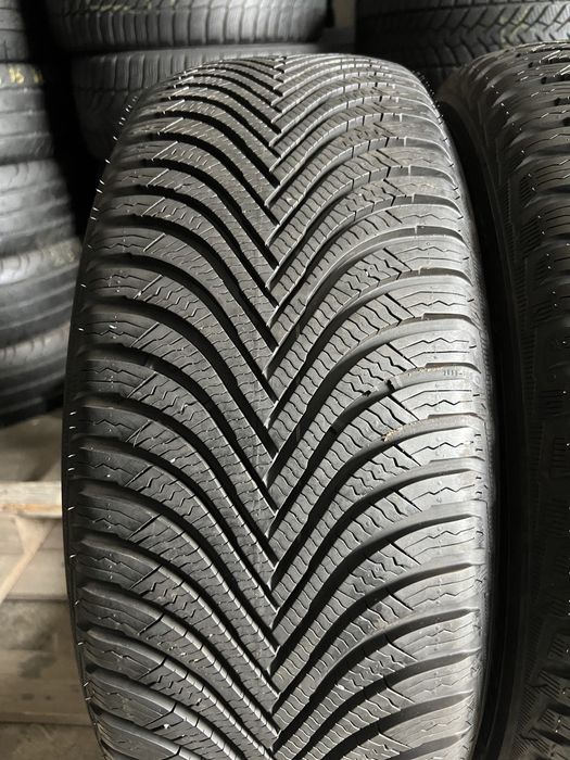 2 anvelope de iarna 215/55/17 Michelin , 8 mm !