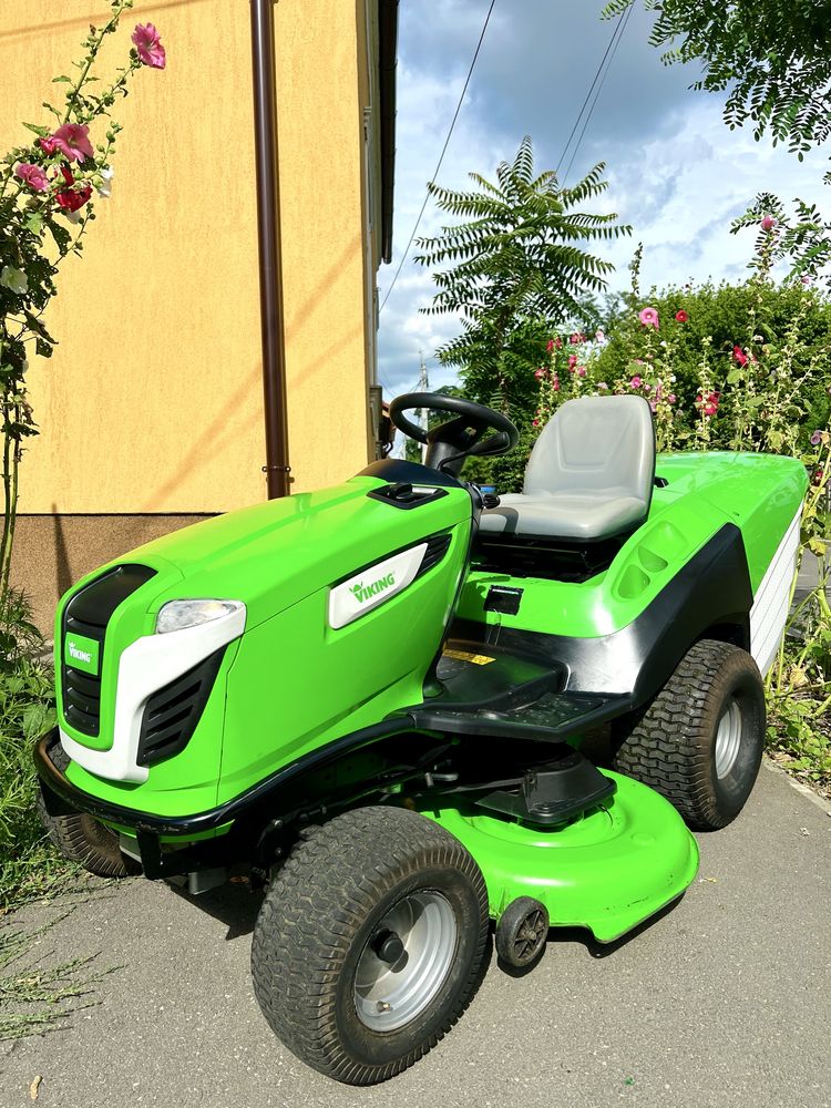 Tractoras de tuns iarba Viking Profesional Briggs&Stratton V2 Twin Int