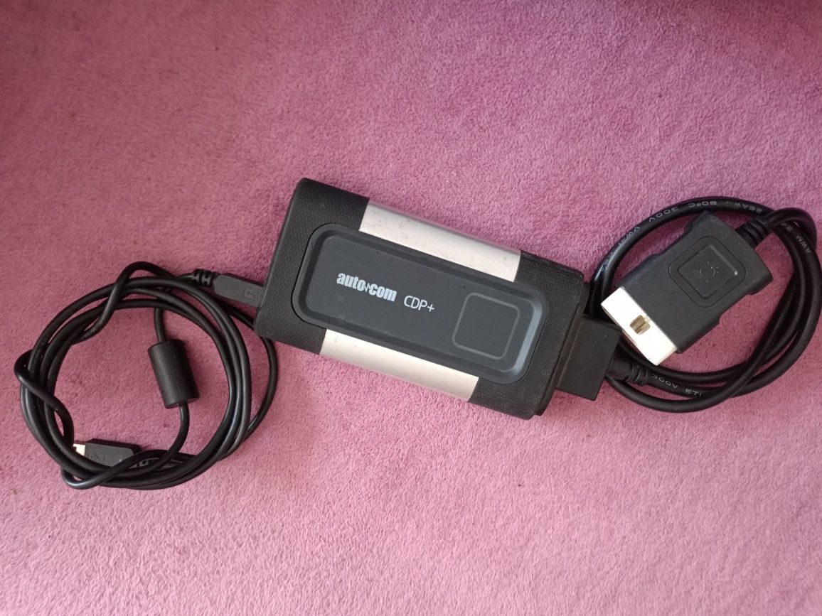 vând autocom cdp+