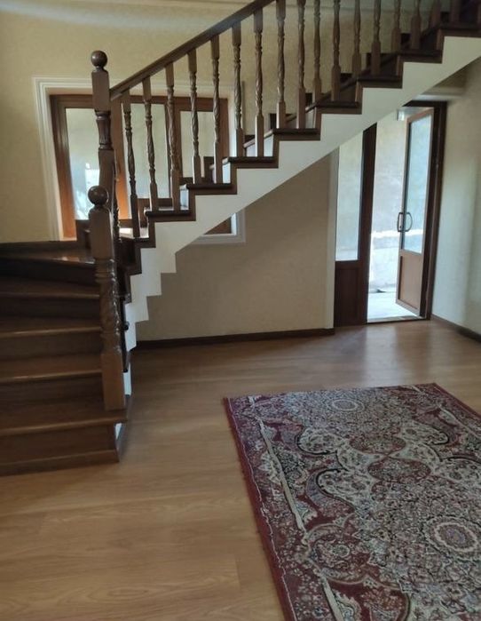 olmazor rayon tashigrushka 4 xona uchastka 400$ 50% maklerskiy bor