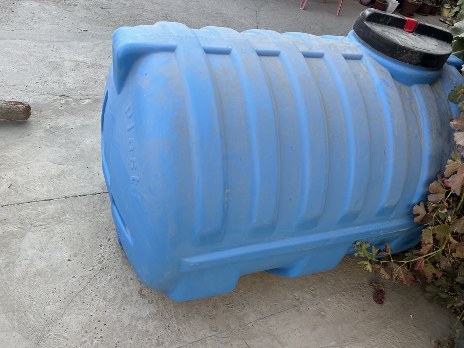 1 тоналик бочка сотилади