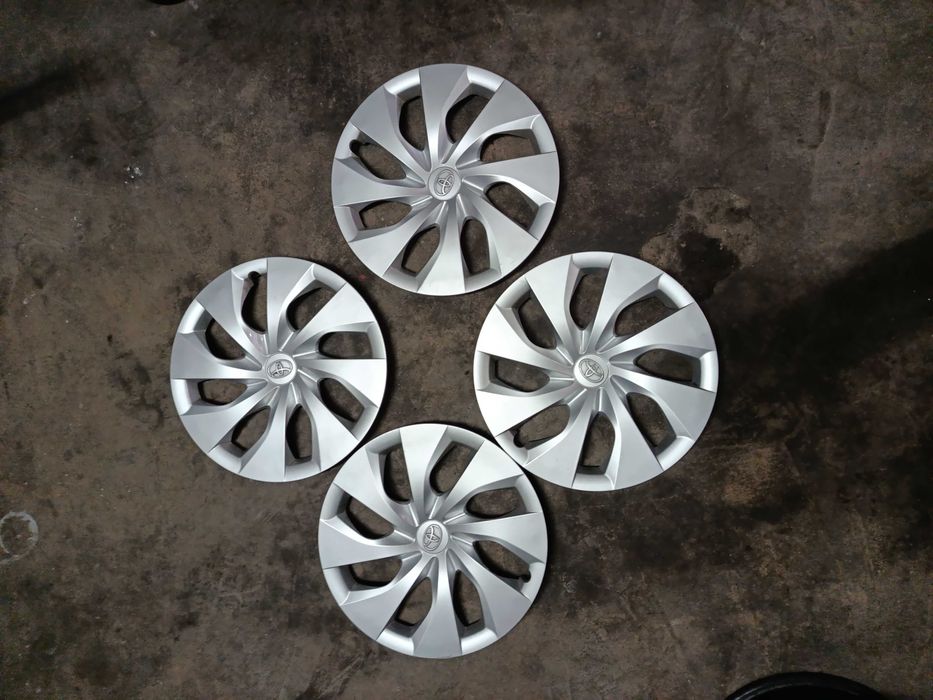 ОРИГИНАЛНИ тасове за TOYOTA 16 цола