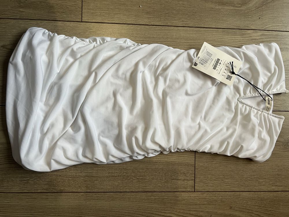 Нова рокля pull&bear