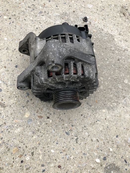 Alternator bmw seria 3 e90 e91 e92 320d seria 1 e81 e87 e88 118d 120d