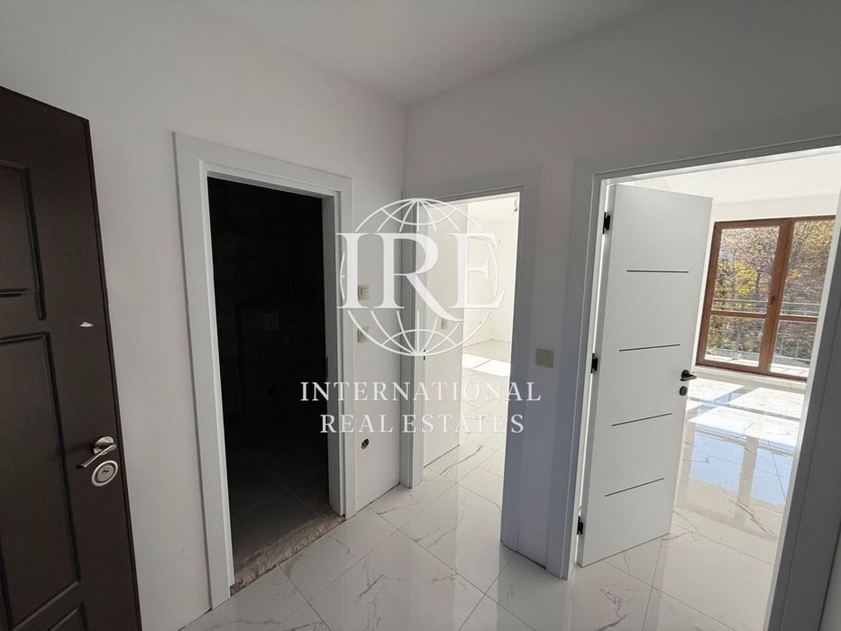 2-стаен в Варна-к.к. Св.Св. Константин и Елена площ 70 цена 202000