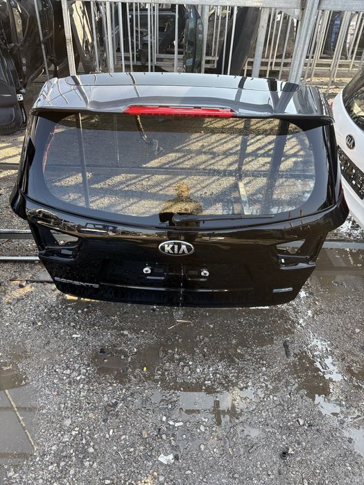 Заден капак за KIA SORENTO 2018год.
