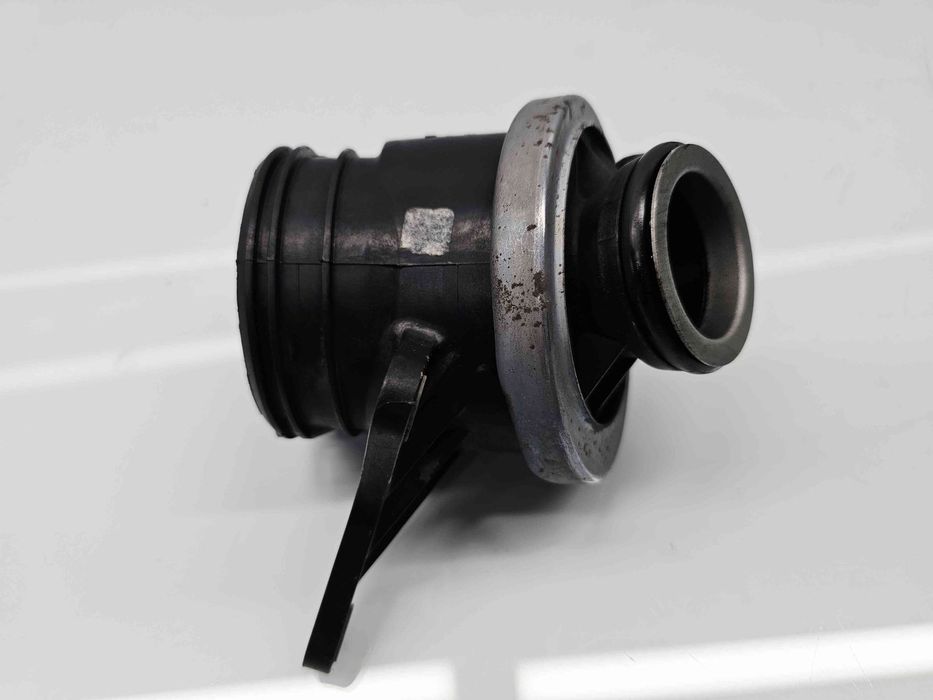 Rezonator aer Mercedes Clasa C (W203) [Fabr 2000-2007] A6460980407 2.2