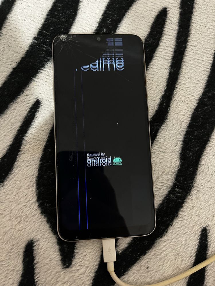 Смартфон Realme C33