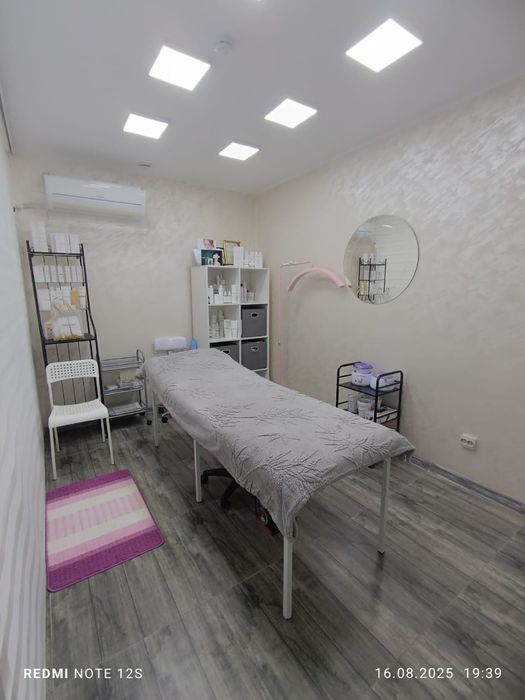 Сдаётся кабинет в салоне красоты
