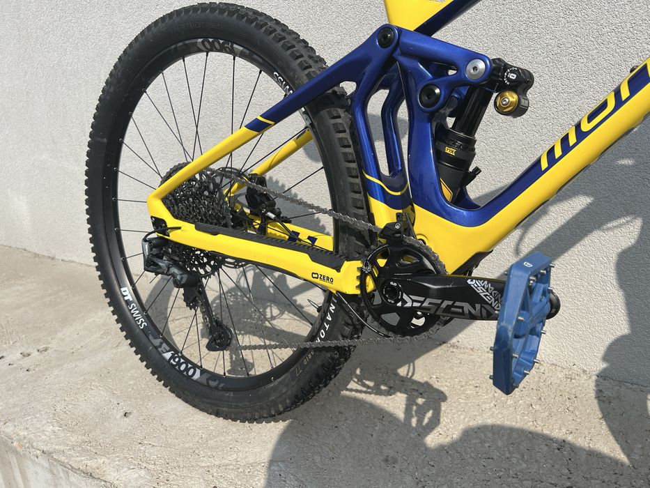 Bicicleta Mondraker superfoxy carbon R ohlins sram x01 fox