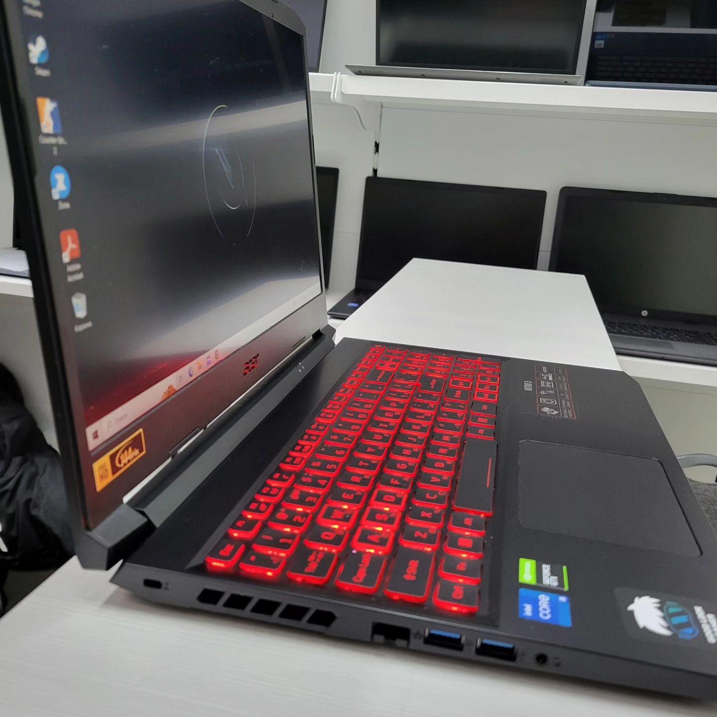 Игровой ноутбук Acer Nitro 5 Intel Core i5-11400H 16/512 GTX 1650