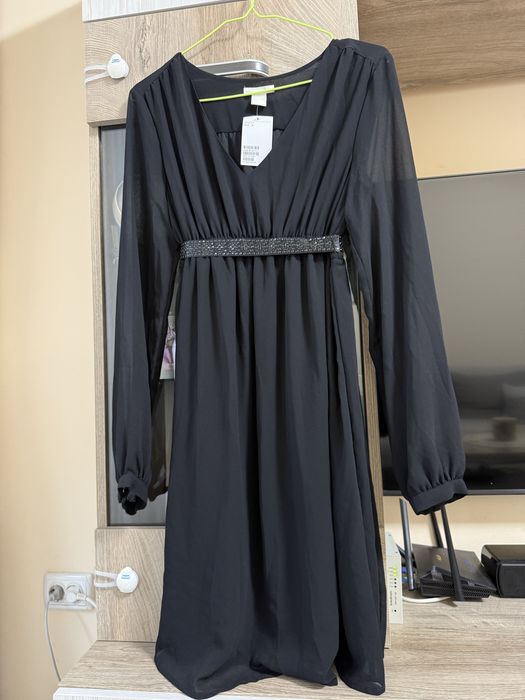 Нова рокля за бременни HM S