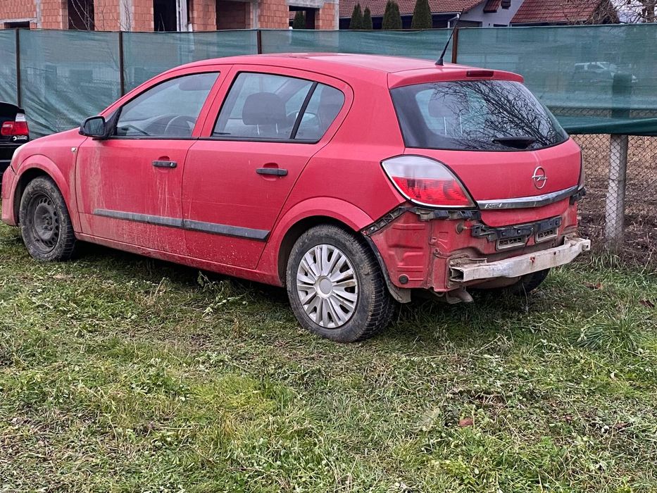 Opel Astra H ( piese ) Dezmembrez