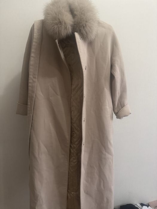 Пальто зимний,почти новый ,размер 44,3-4рет кана киілген,90к  алгам,