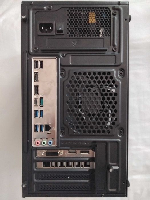 Настолен компютър i5-12600kf