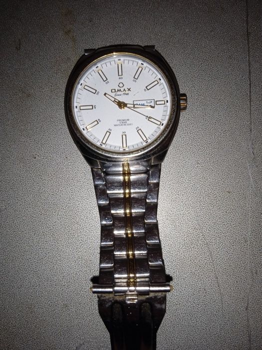 Часы Omax Since 1946