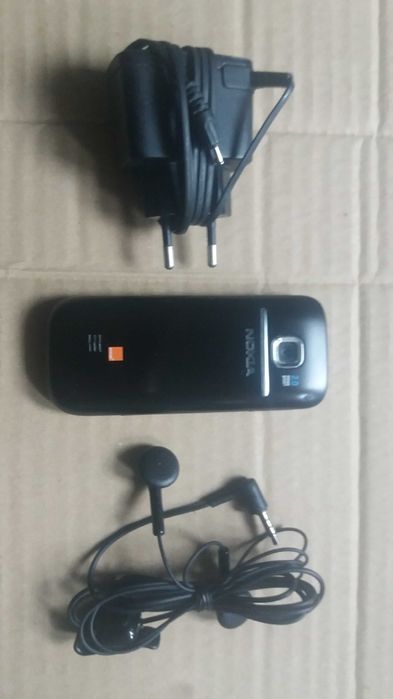 Telefon mobil Nokia 2730 C