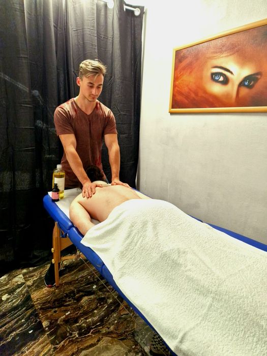 Masaj Profesional de relaxare și terapeutic.