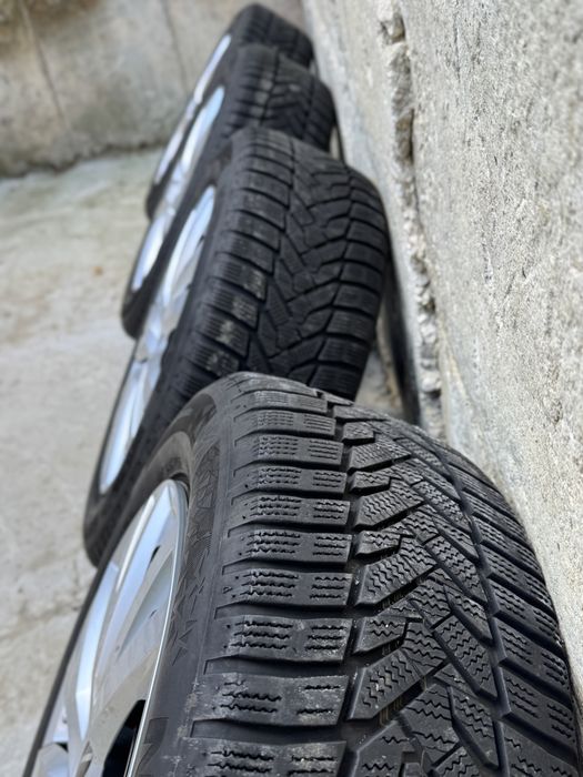 Джанти със зимни гуми 16 5x112 6,5J ET46