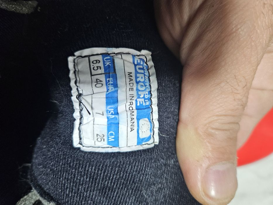 Clapari ghete ski schi fond Atomic marimea  40 (25 cm) SNS .