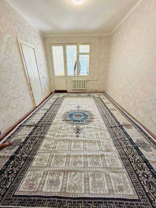 Massiv panelniyda 1 xonali uy sotiladi