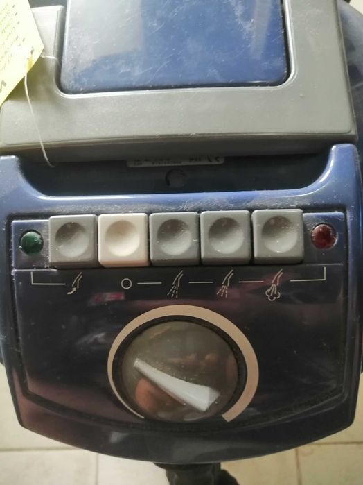 Перяща прахосмукачка Delonghi Penta vap, вакуум машина.