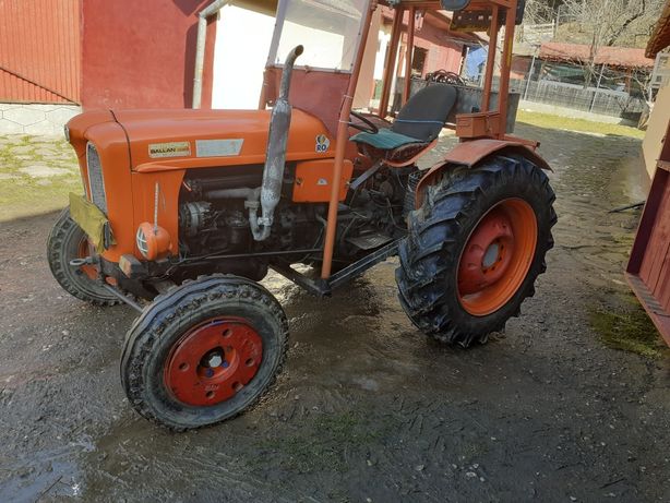 Tractor Fiat 411
