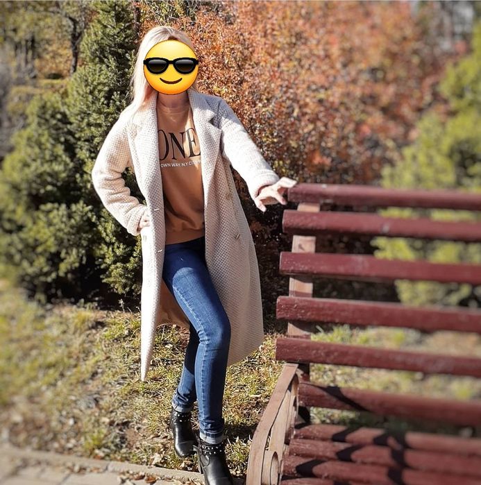 Красивое пальтишко